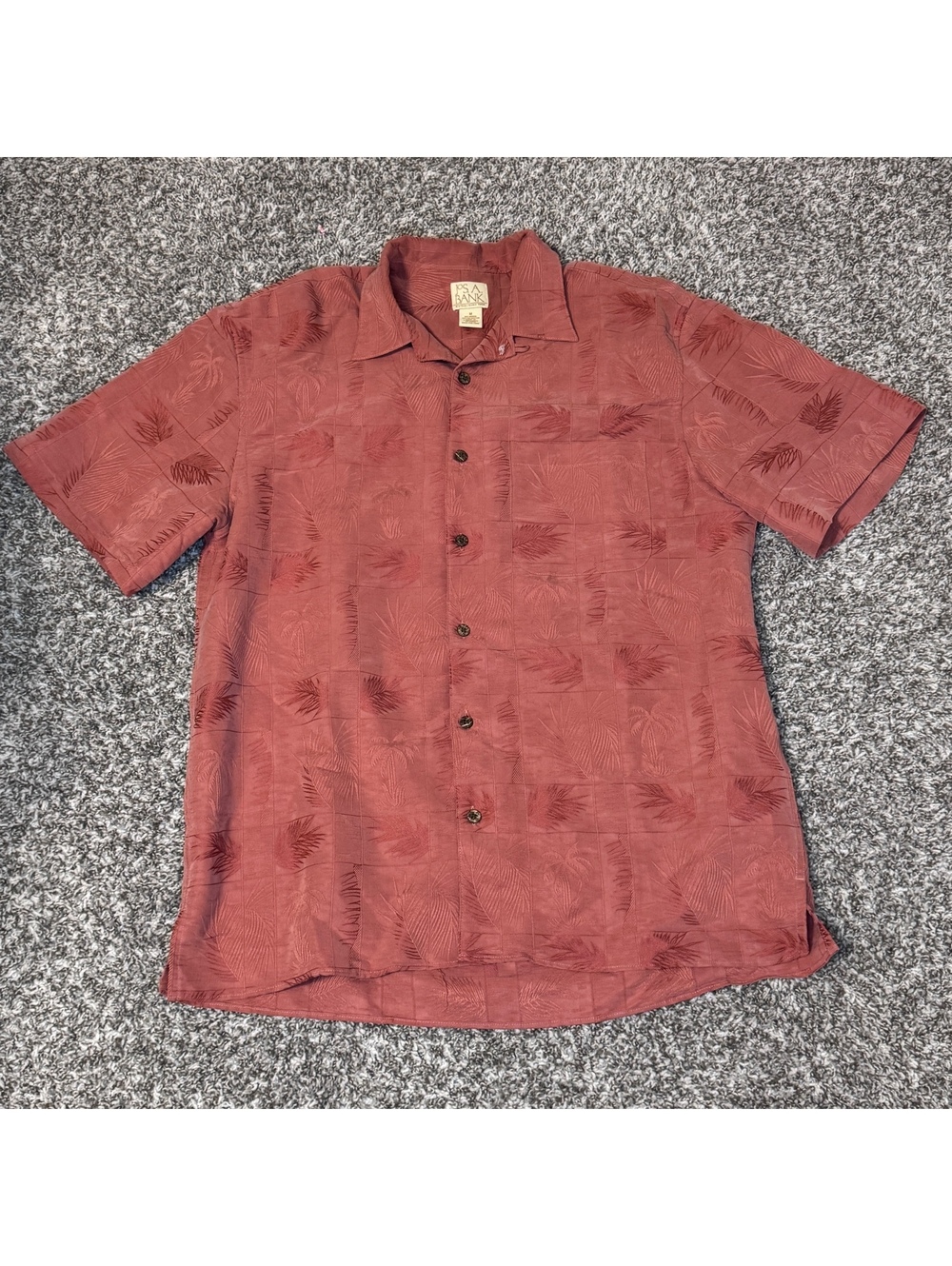Jos A Bank Men’s M Hawaiian Palm Leaf Camp Shirt Rust Red Textured